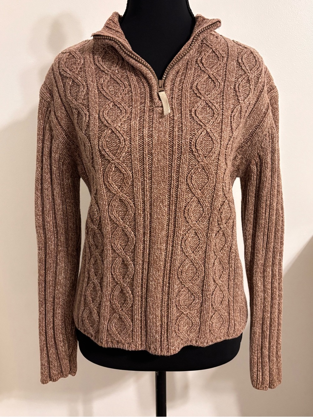 Cabelas for women Heathered brown cable knit sweater size Med 1/4 zip